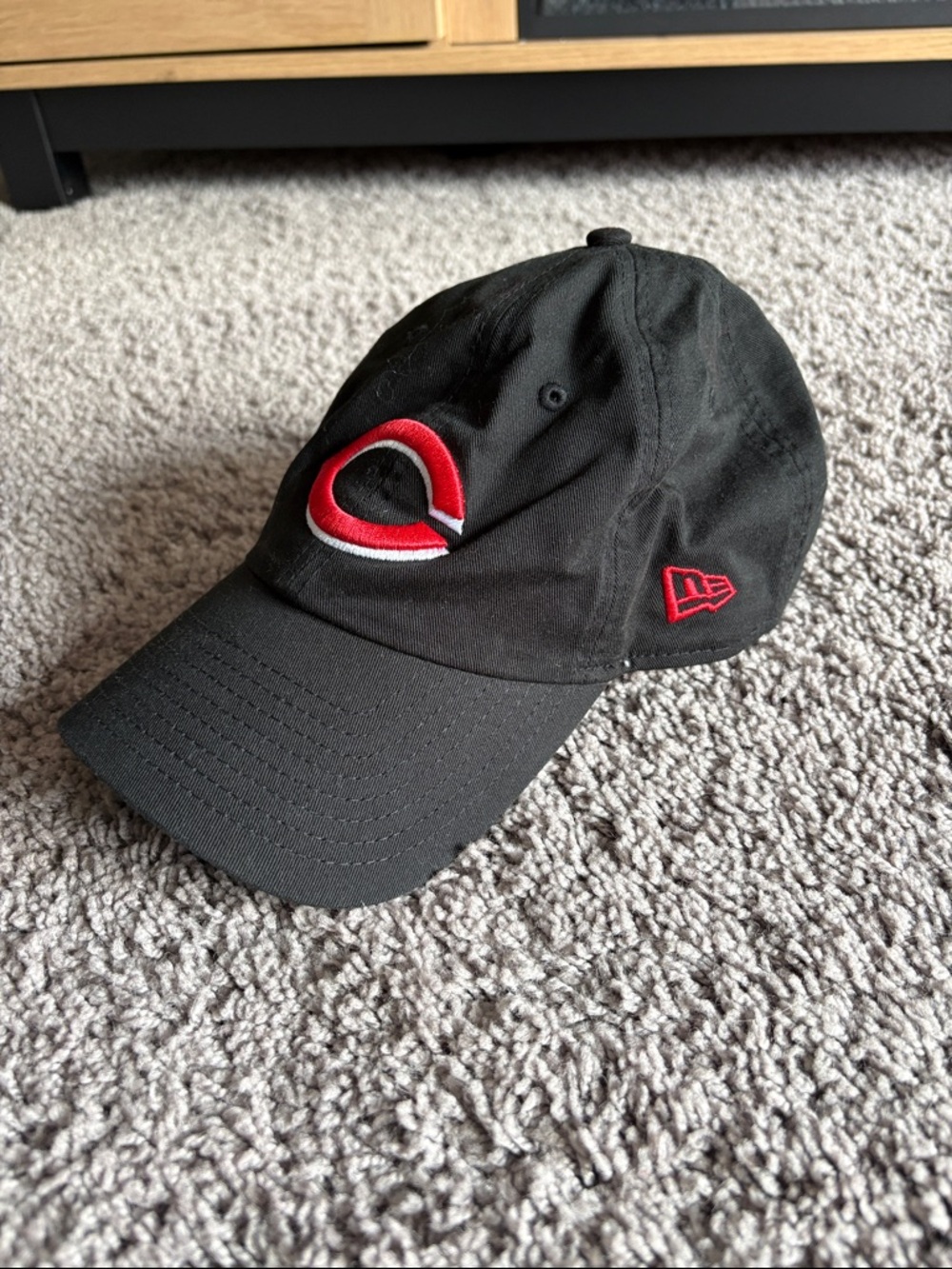 New Era Black Baseball Cap with Red & White Cincinnati Logo